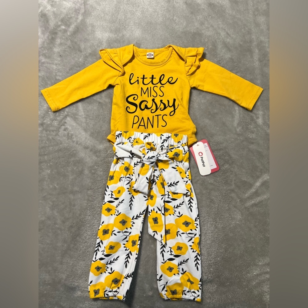 PatPat Infant 2 Piece Onesie and Pants Size 3-6 months